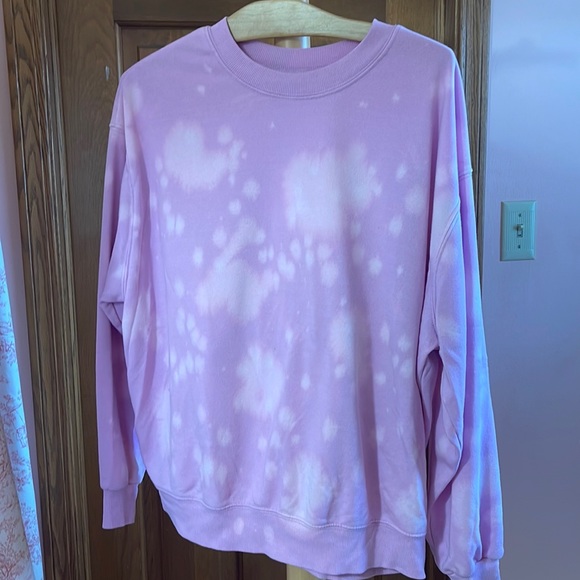 EUC Wild Fable Size medium pink sweatshirt
